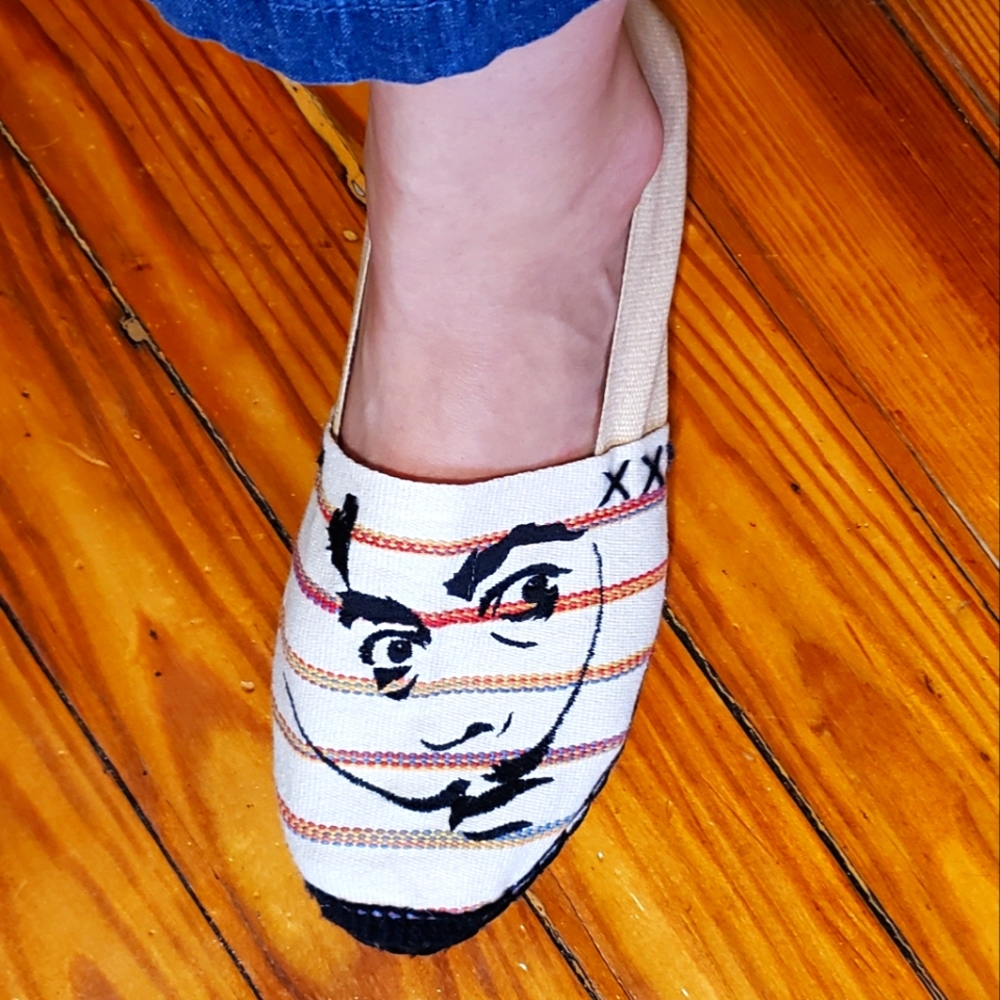 Spanish Flat Espadrilles sz 41 Salvador Dali
